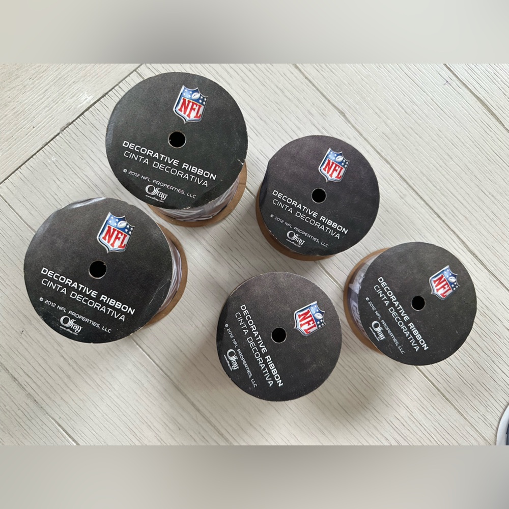 NEW • New York Giants Football Ribbon Bundle • 5 Piece Set - Picture 2 of 5